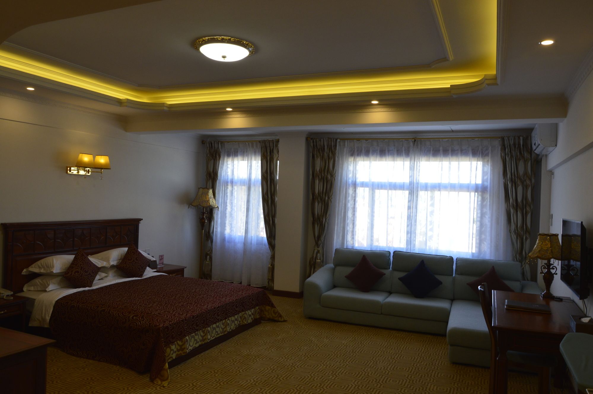 Фото Asia and Africa Hotel