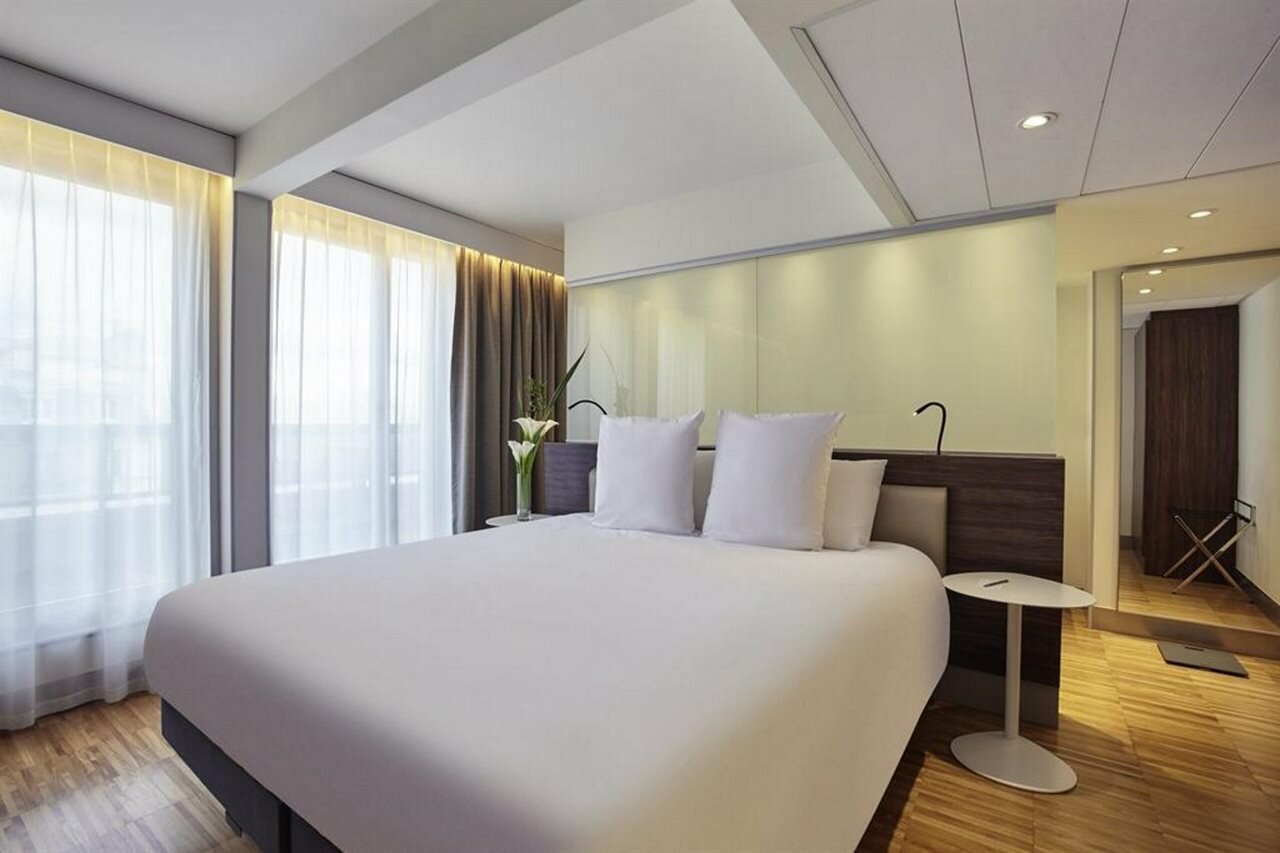 Фото Mercure Paris Arc de Triomphe Etoile