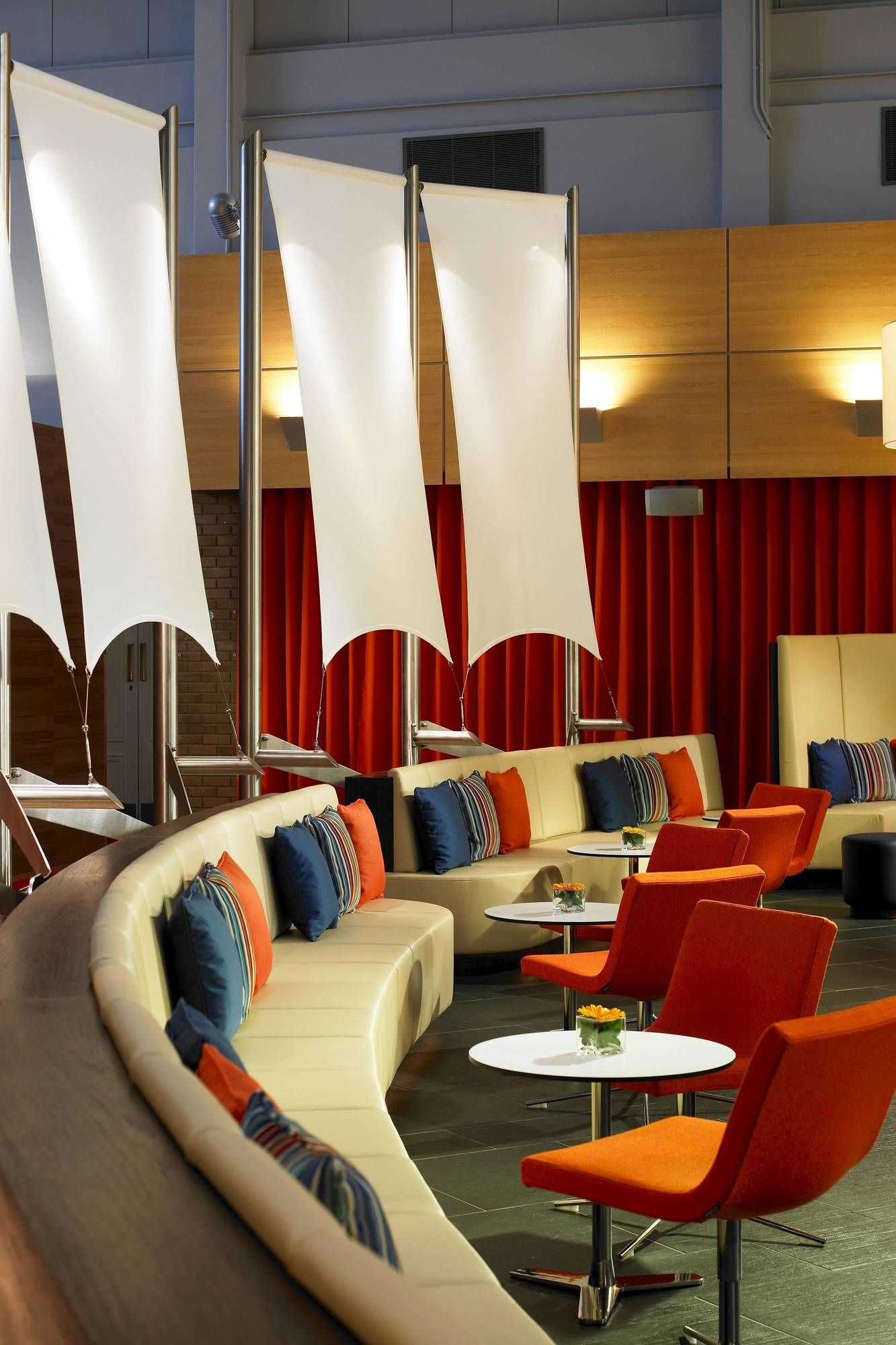 Фото Portsmouth Marriott Hotel