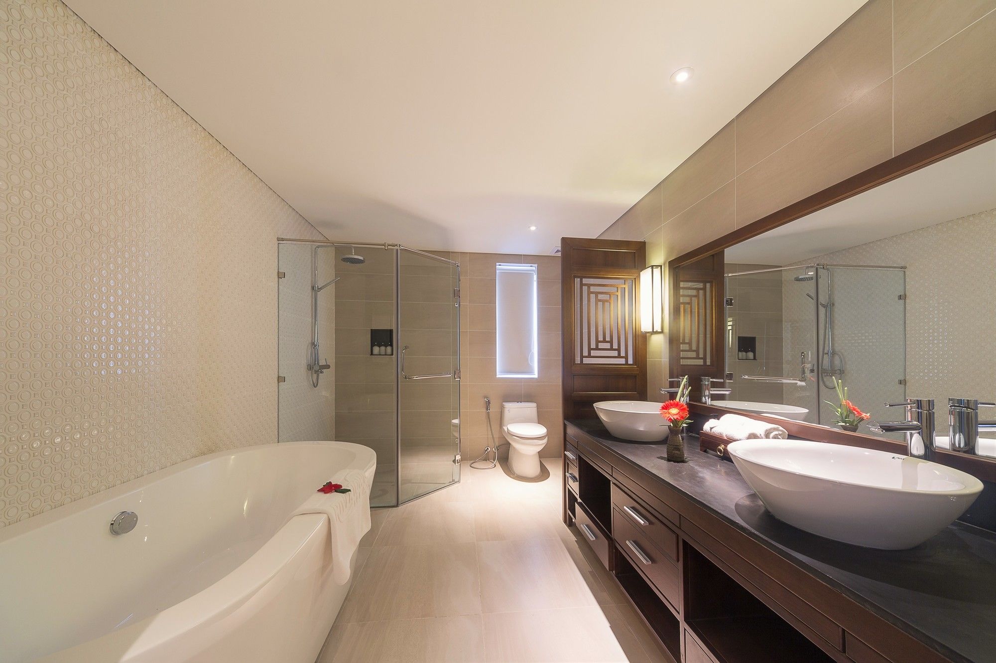 Фото RiverTown Hoi An Resort & SPA