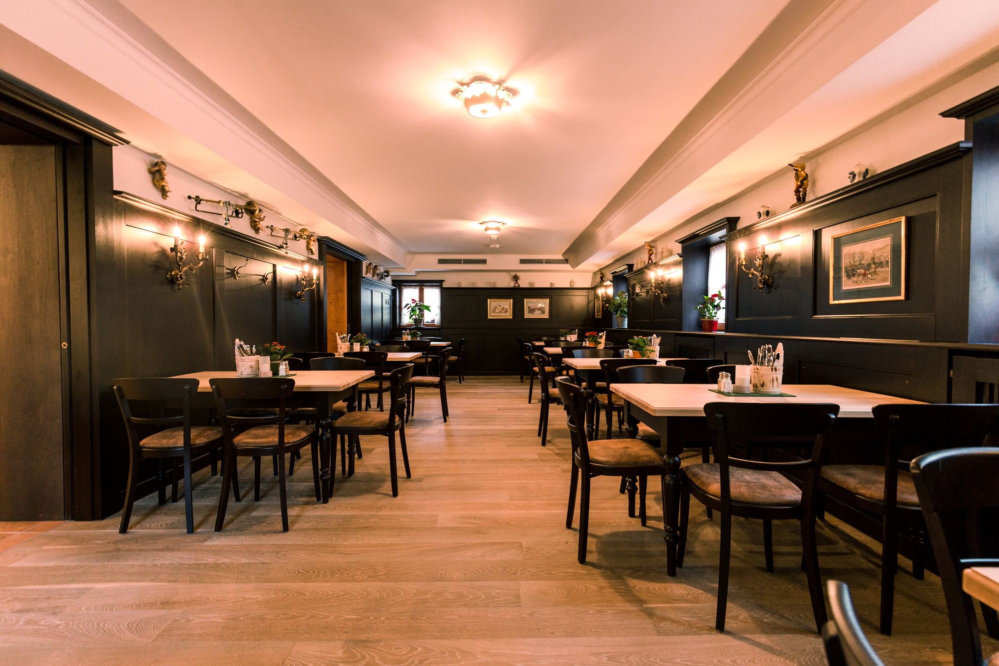 Фото Hotel & Gaststätte zum Erdinger Weißbräu