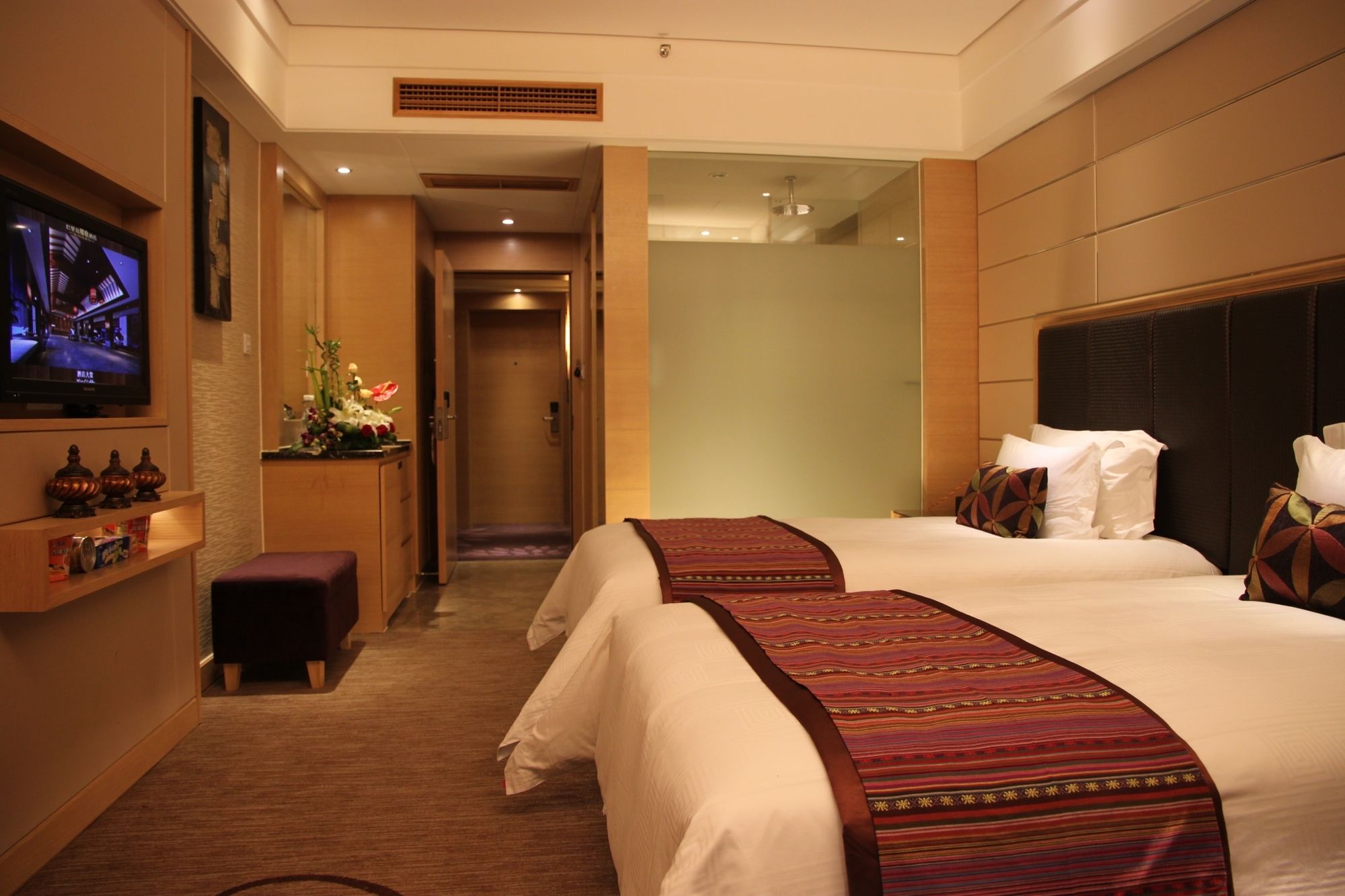 Фото Bali Yating Hotel Yiwu