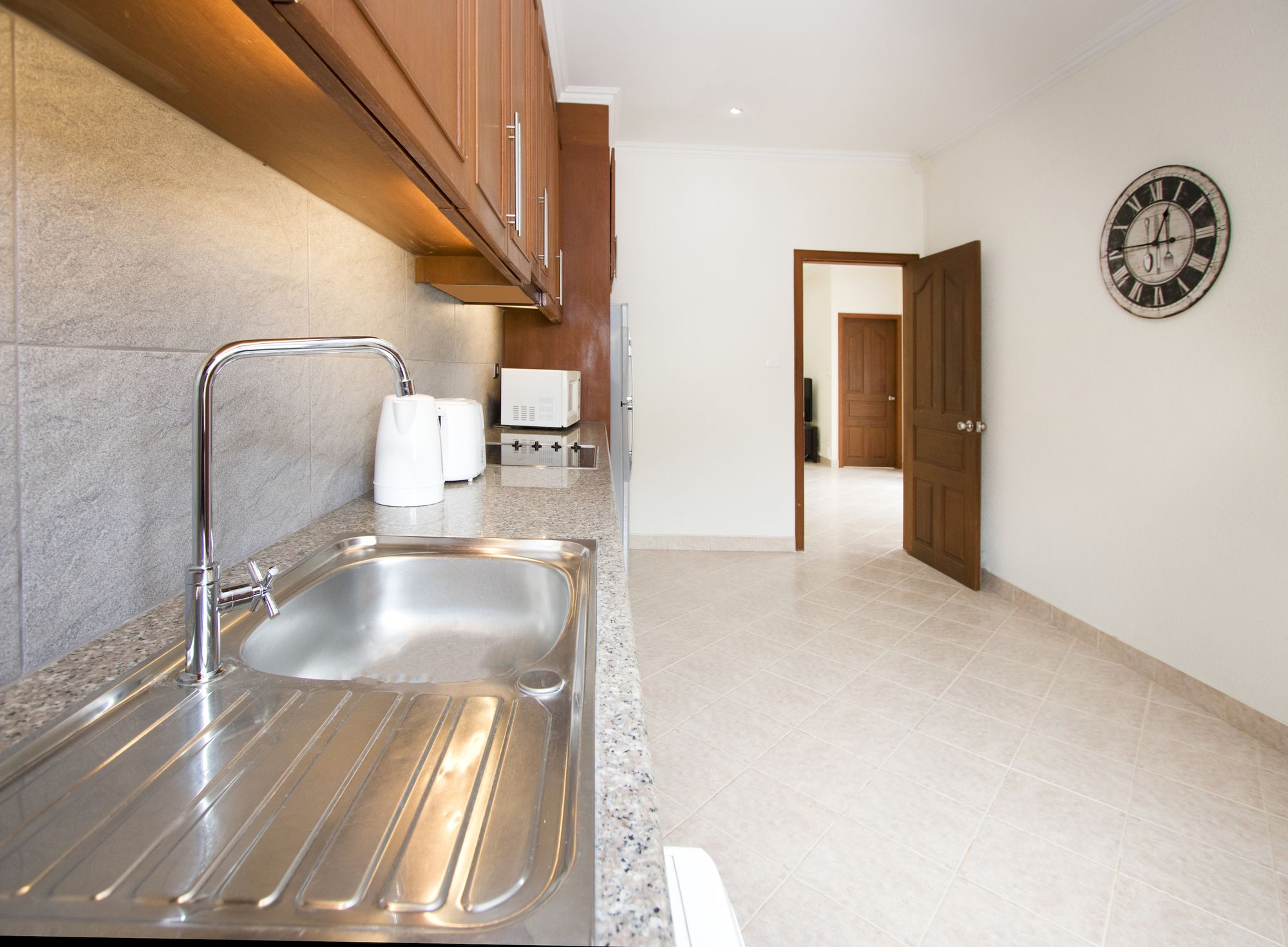 Фото Avoca Pool Villas