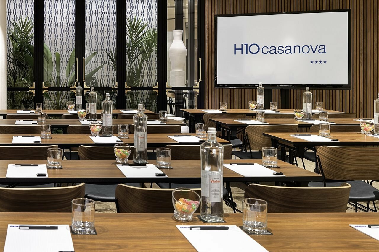 Фото H10 Casanova