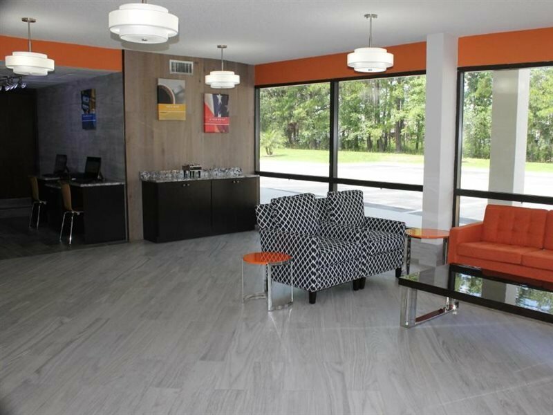 Фото Motel 6 Savannah, Ga - Midtown