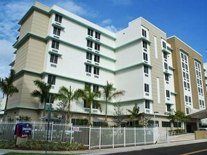 Гостиница SpringHill Suites Miami Downtown/Medical Center в Майами