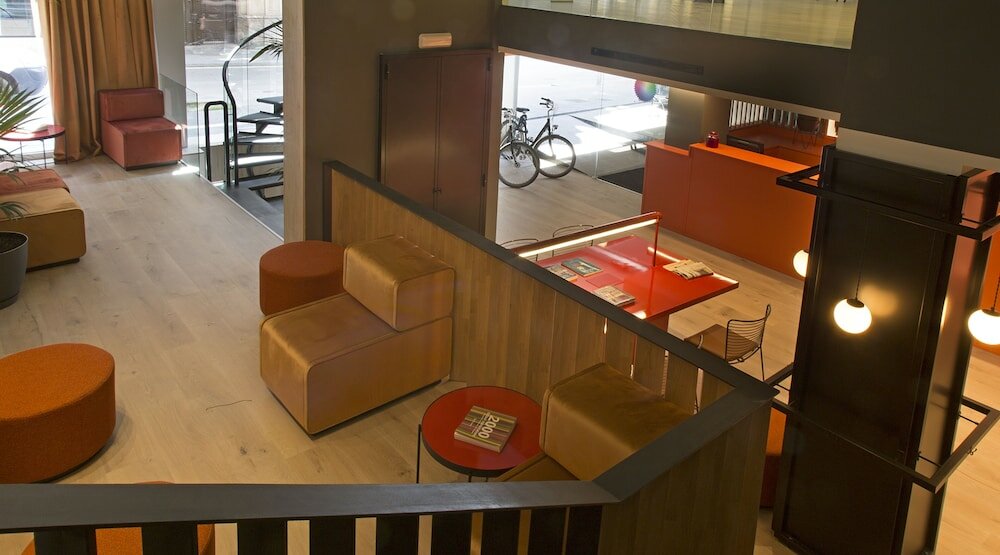 Фото Chic&basic Reding