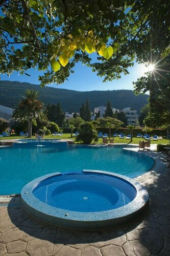 Внешний вид отеля Hotel Rivijera в Петровце, фото 5