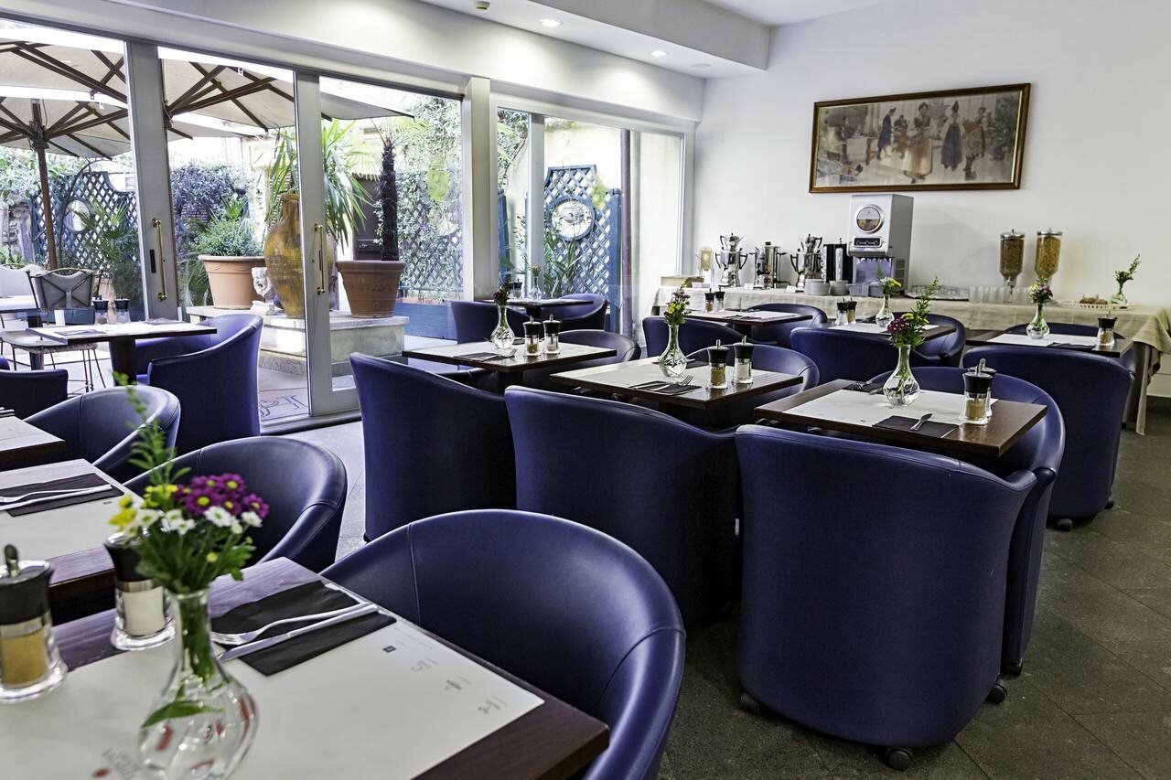 Фото Hotel Diplomatic