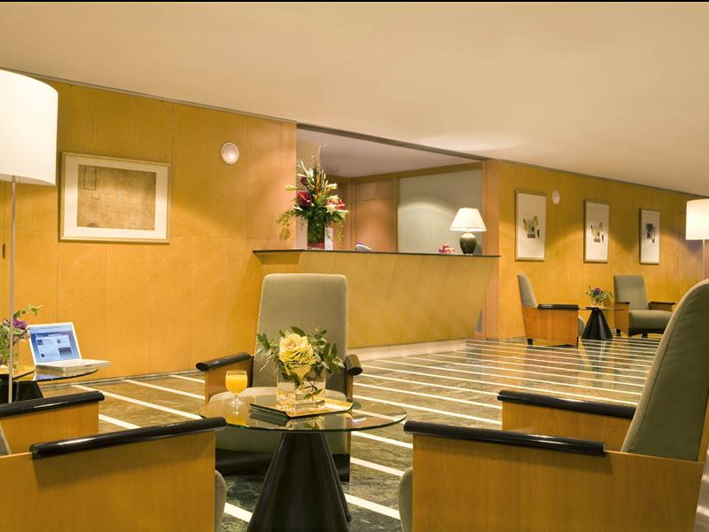 Фото Citadines Ramblas Barcelona