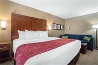 Фото Comfort Suites