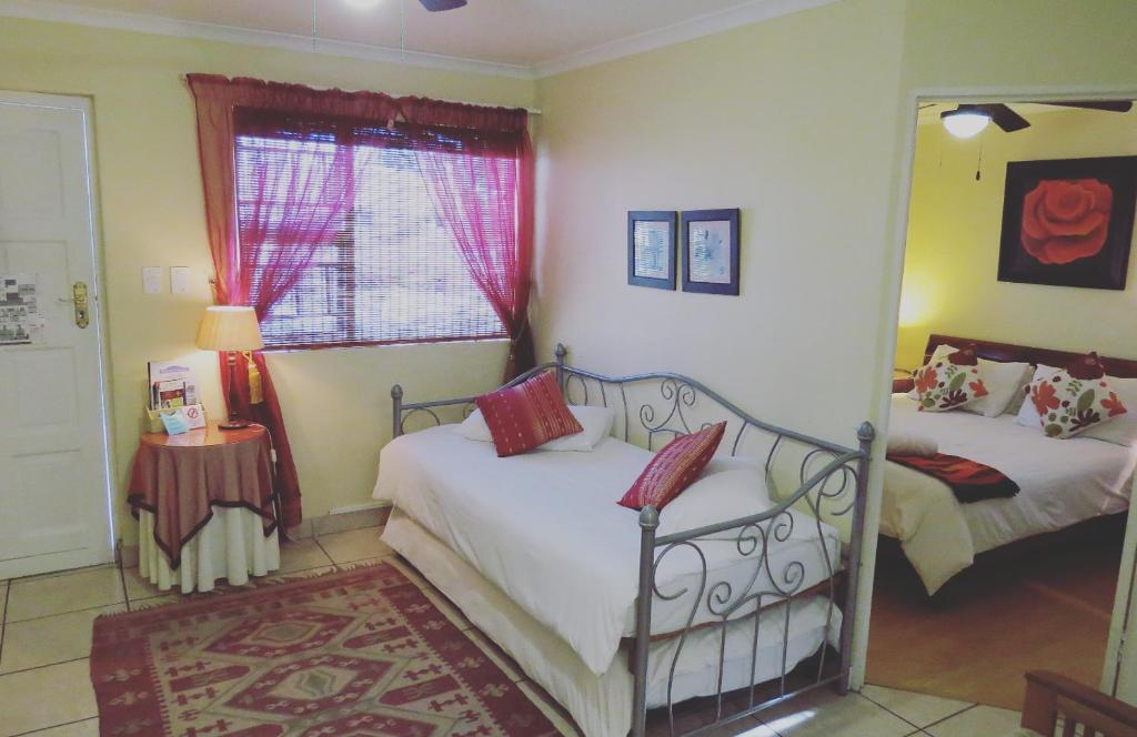 Фото Smithland Guest Apartments