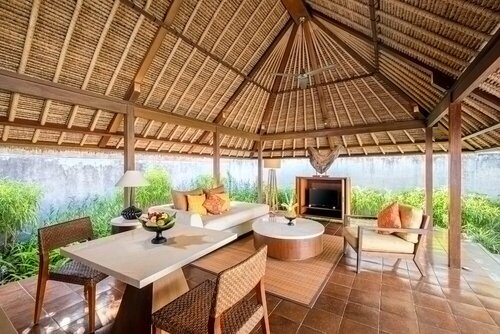 Внешний вид отеля Mayaloka Villas в Керобокане Келоде, фото 5