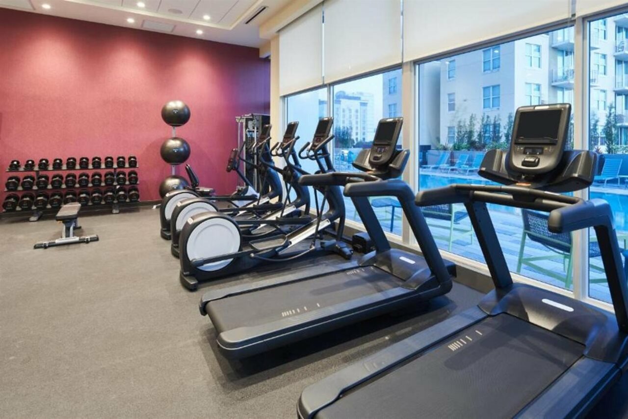 Фото Home2 Suites by Hilton Ft. Lauderdale Downtown, Fl