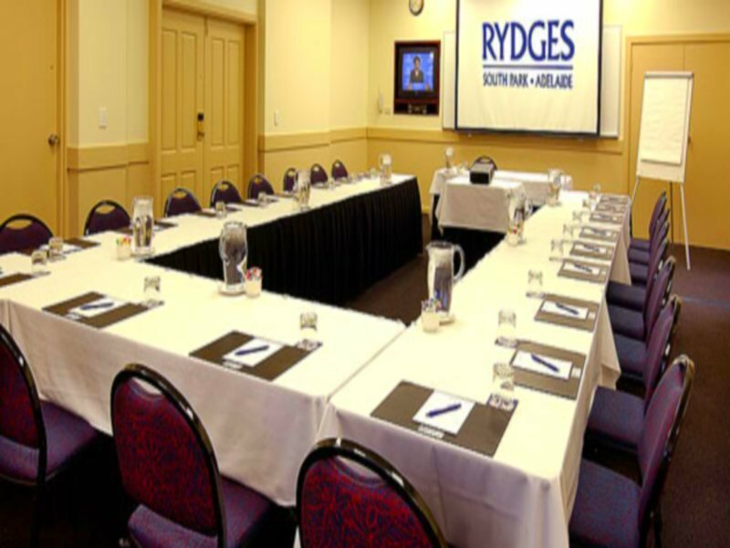 Фото Rydges South Park Adelaide