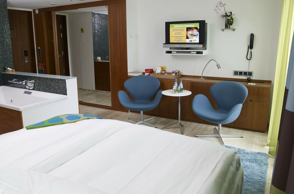 Фото Avalon Hotel