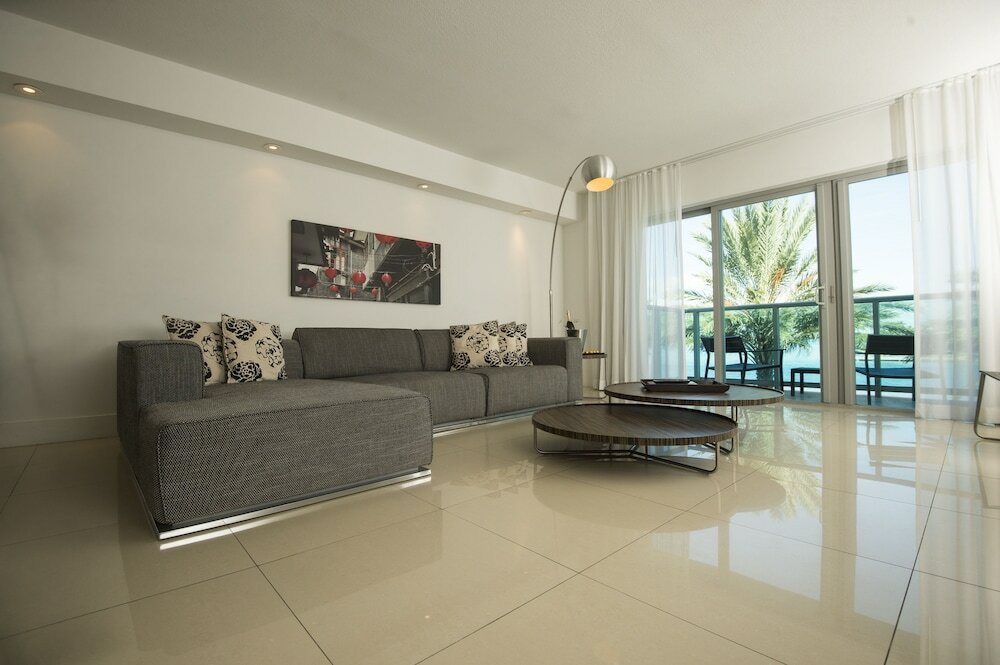 Фото Beach Haus Bal Harbour