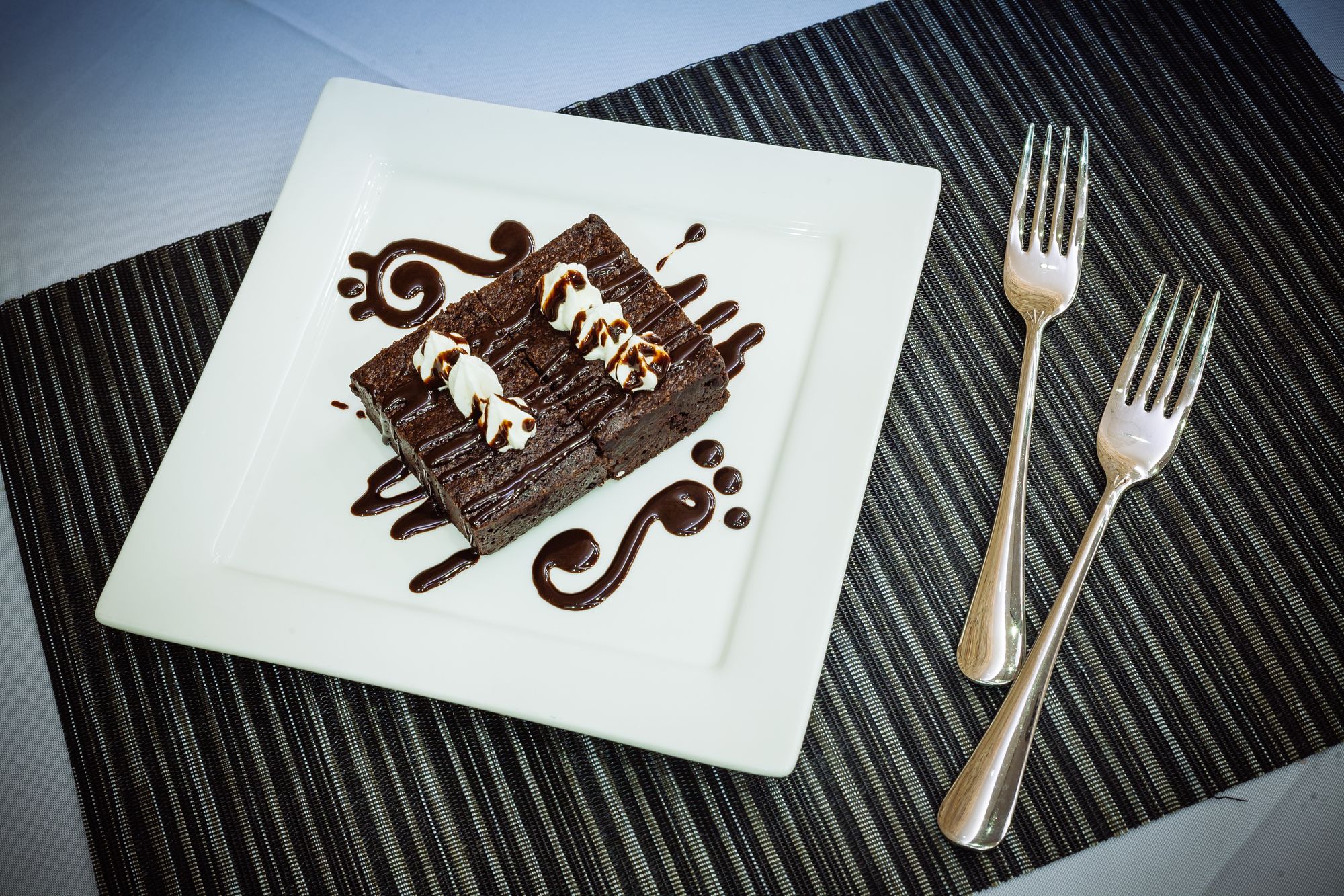 Фото Jade Hotel & Suites