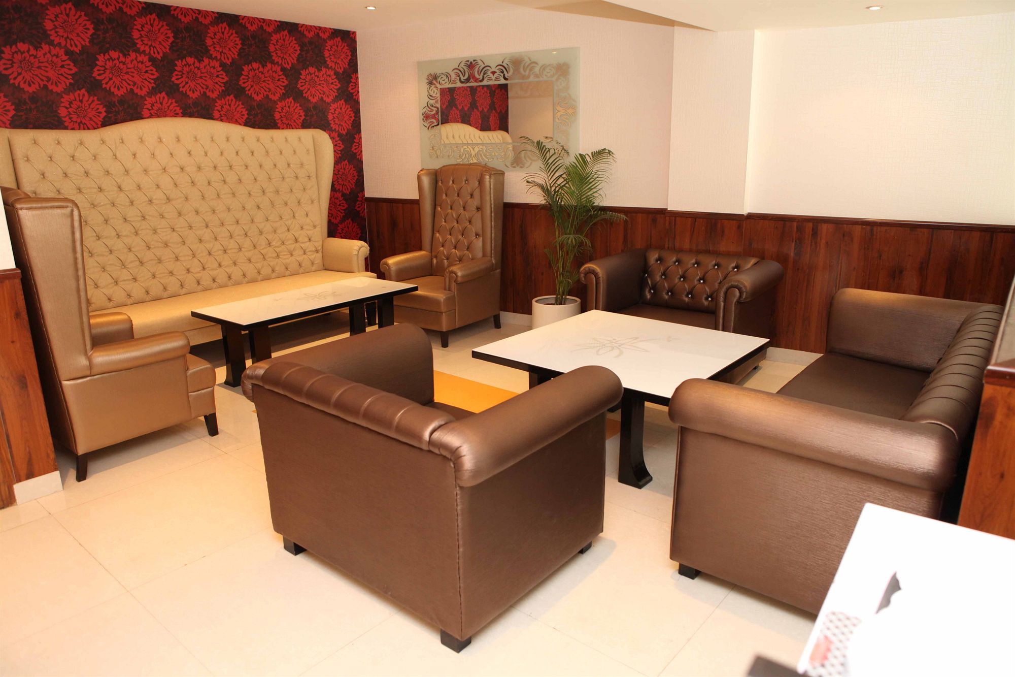 Фото Hotel Ramhan Palace