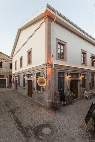 Гостиница Orchis Hotel в Айвалыке