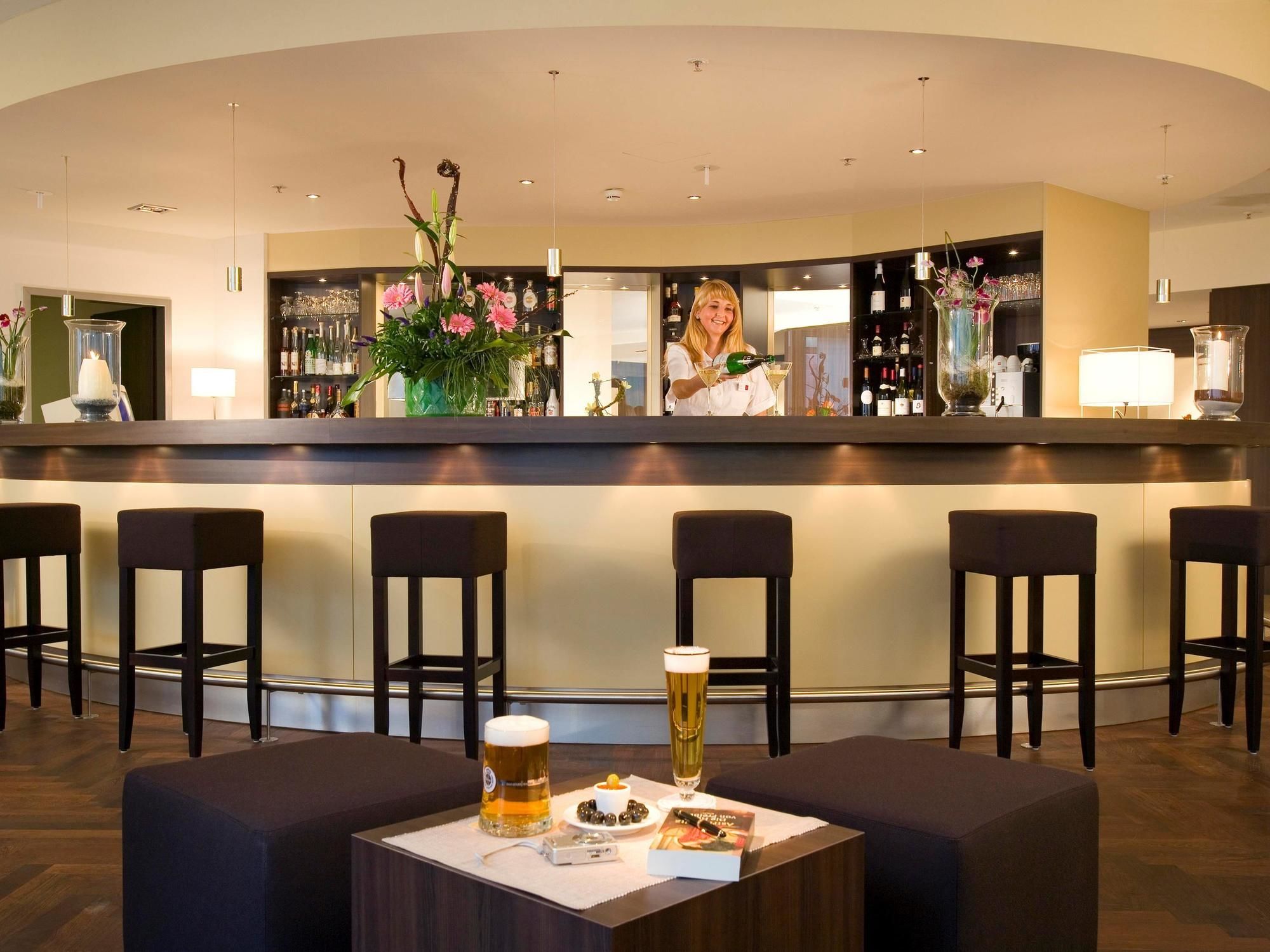 Фото Mercure Hotel Freiburg Am Muenster