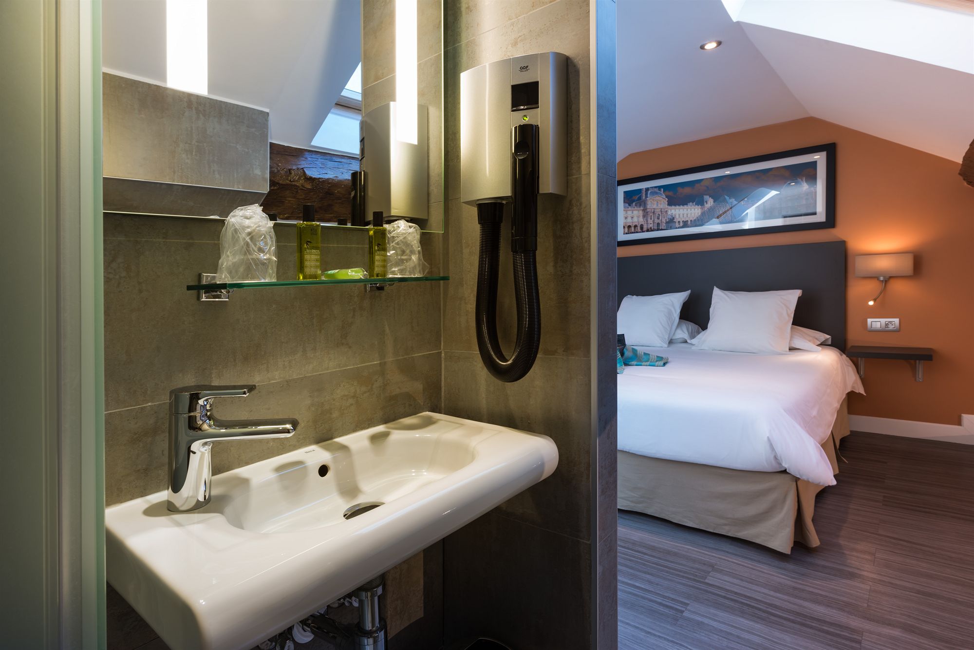 Фото Hôtel Louvre Richelieu