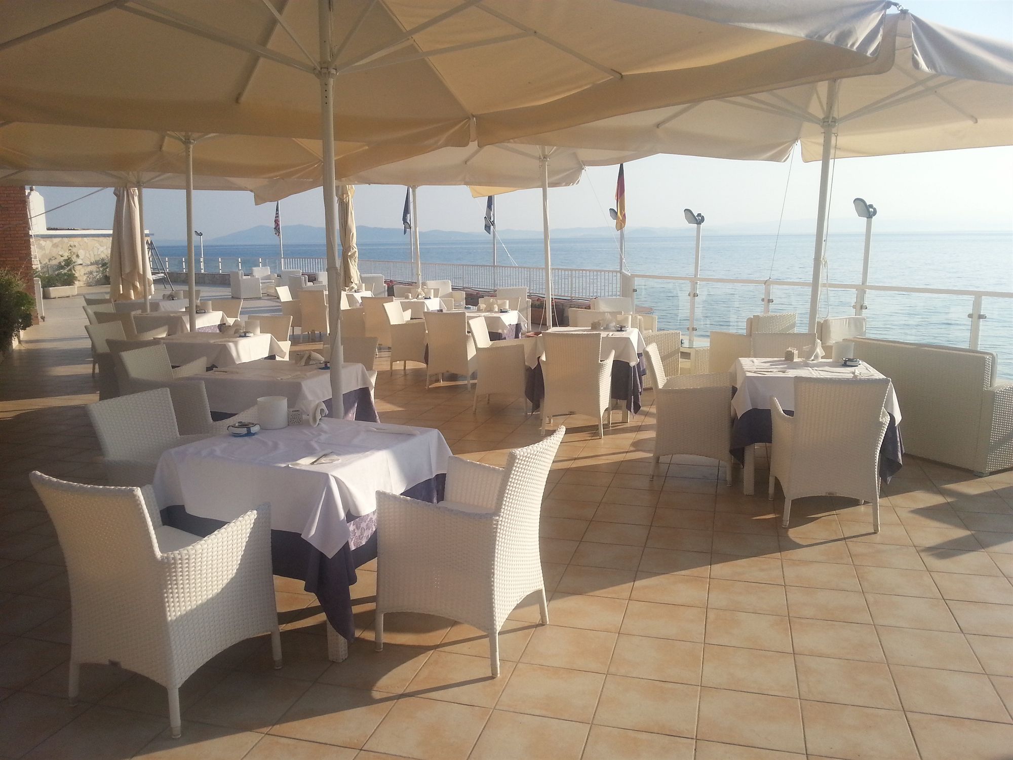 Фото Hotel La Caletta