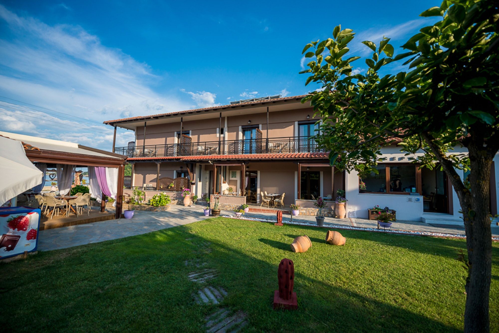 Фото Kamelia & Semeli Hotel