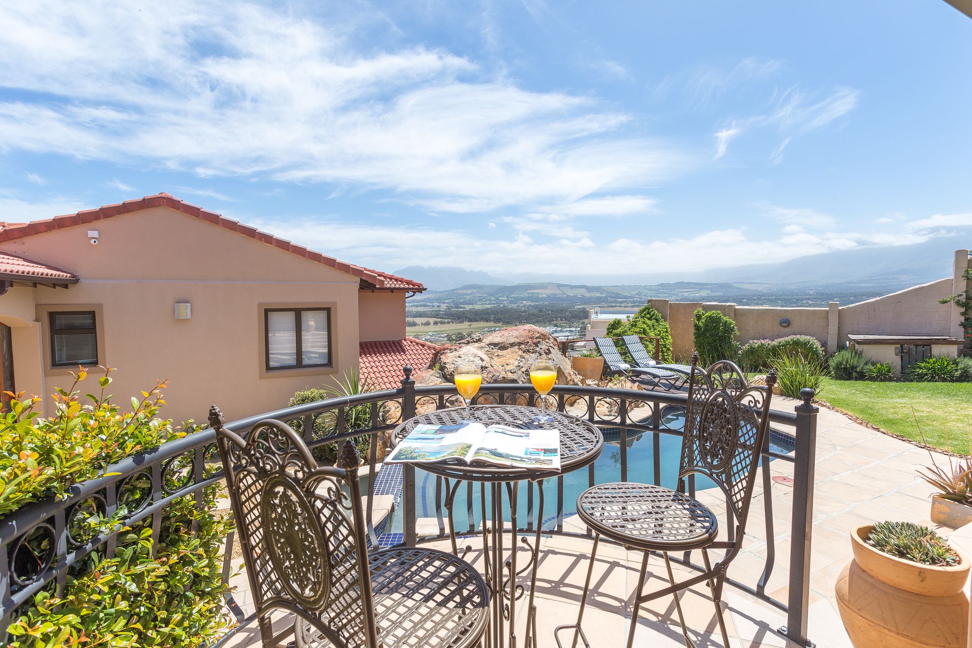 Фото Blue Horizon Guest House