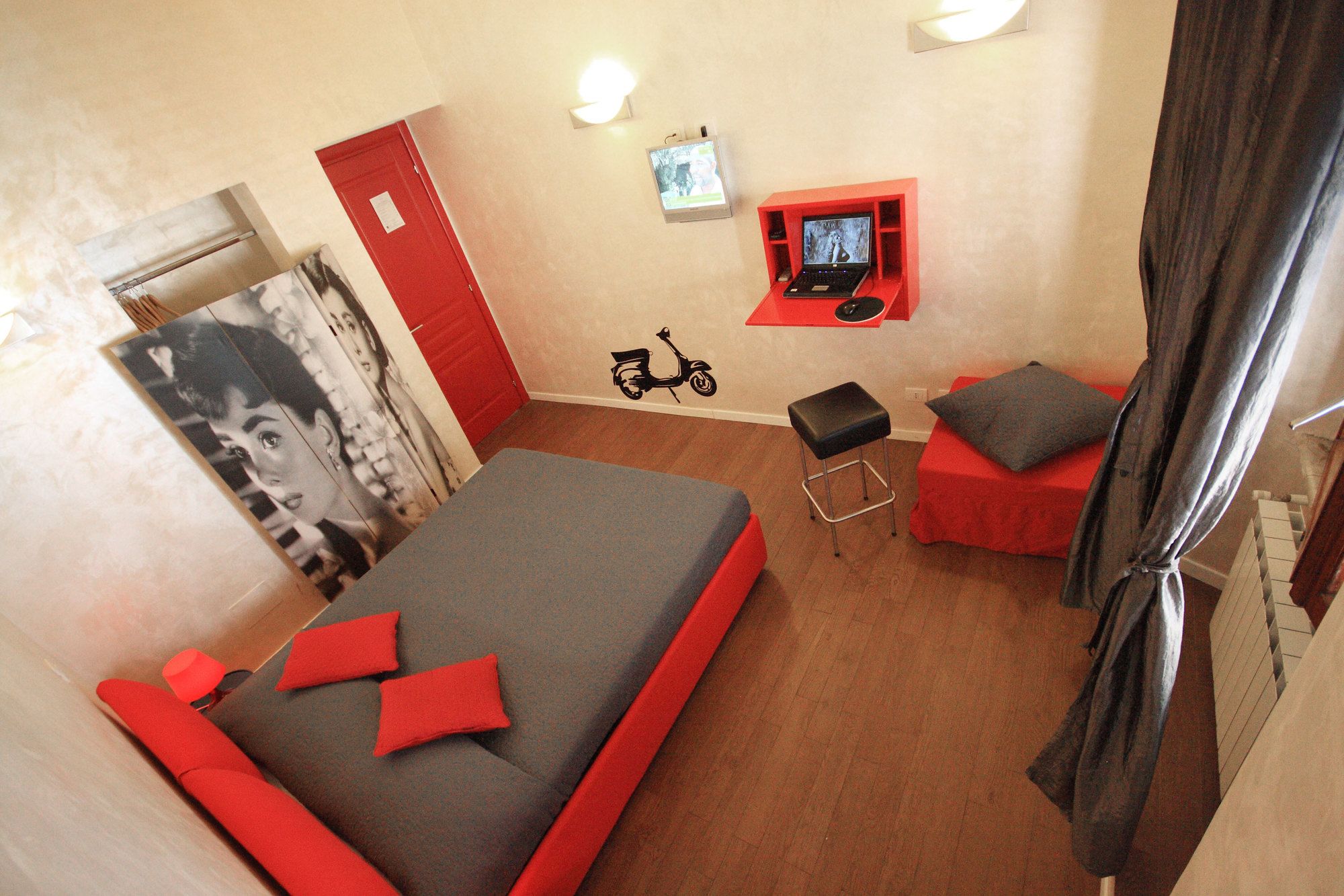 Фото Wrh Termini