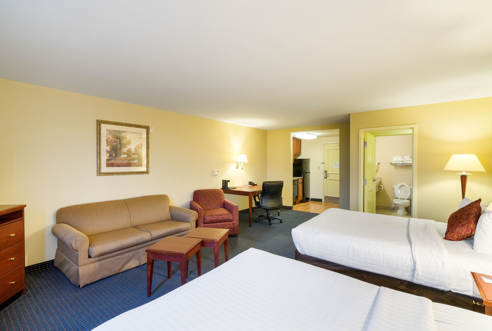 Фото MainStay Suites Dover