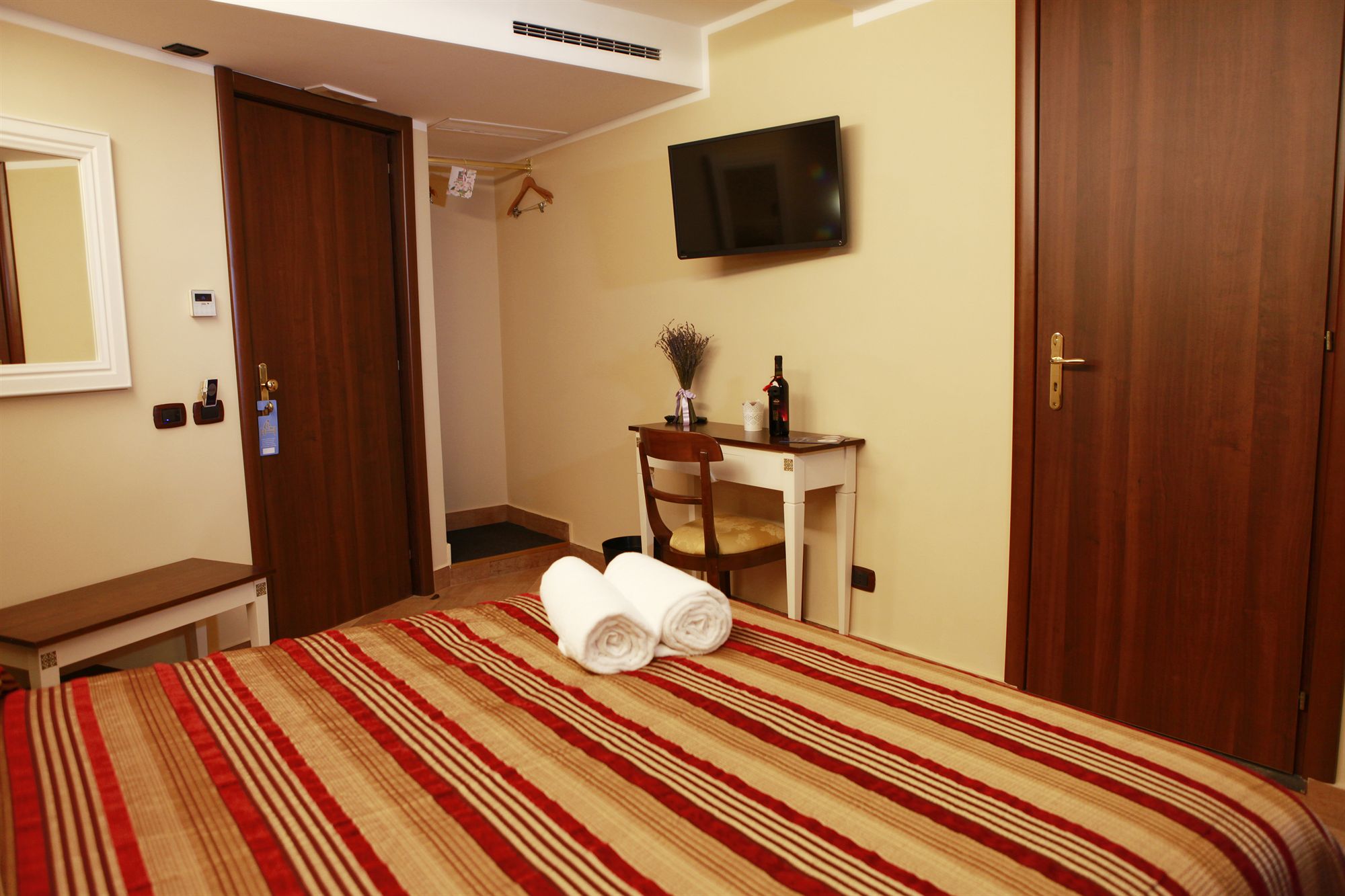 Фото Hotel Lanfipe Palace