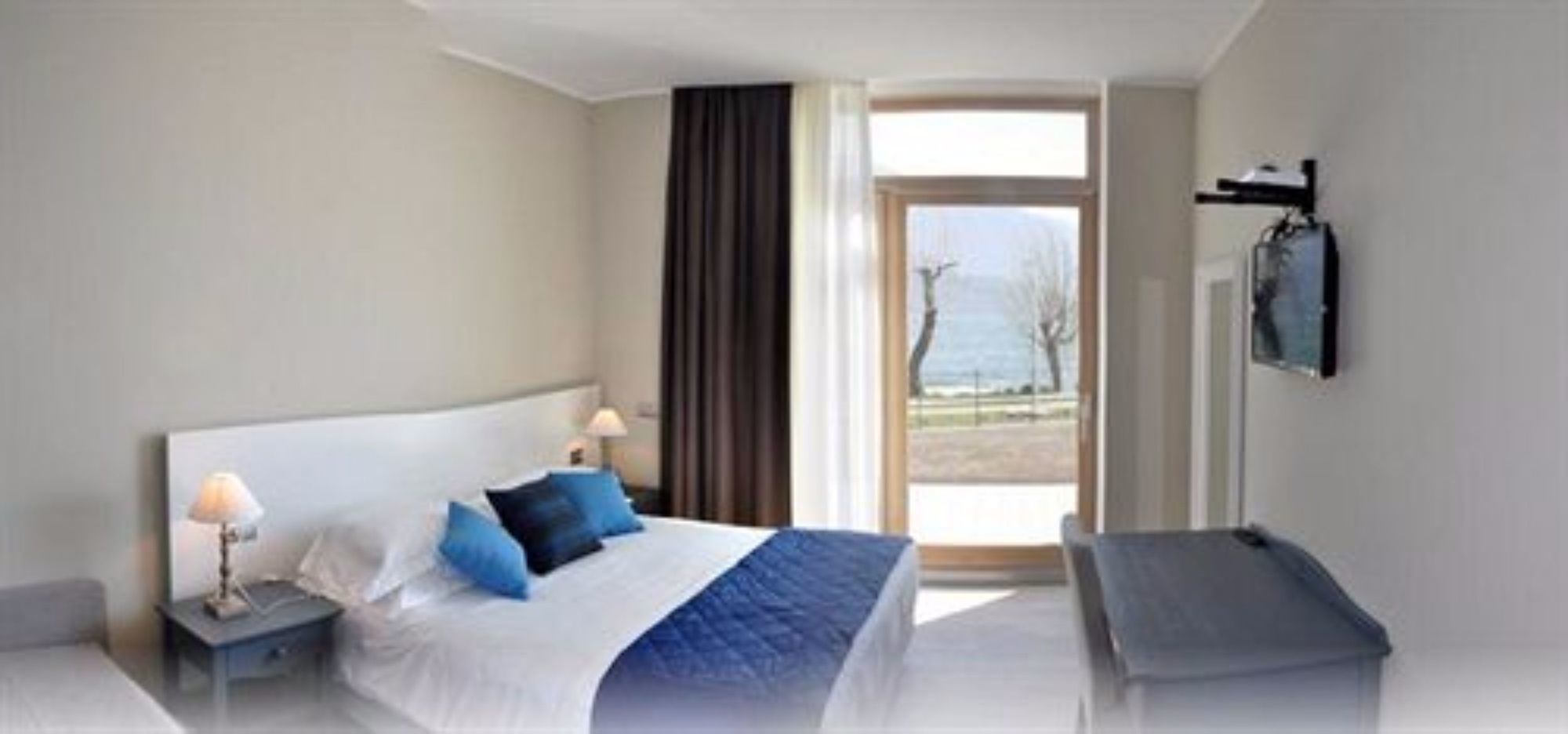 Фото Tullio Hotel