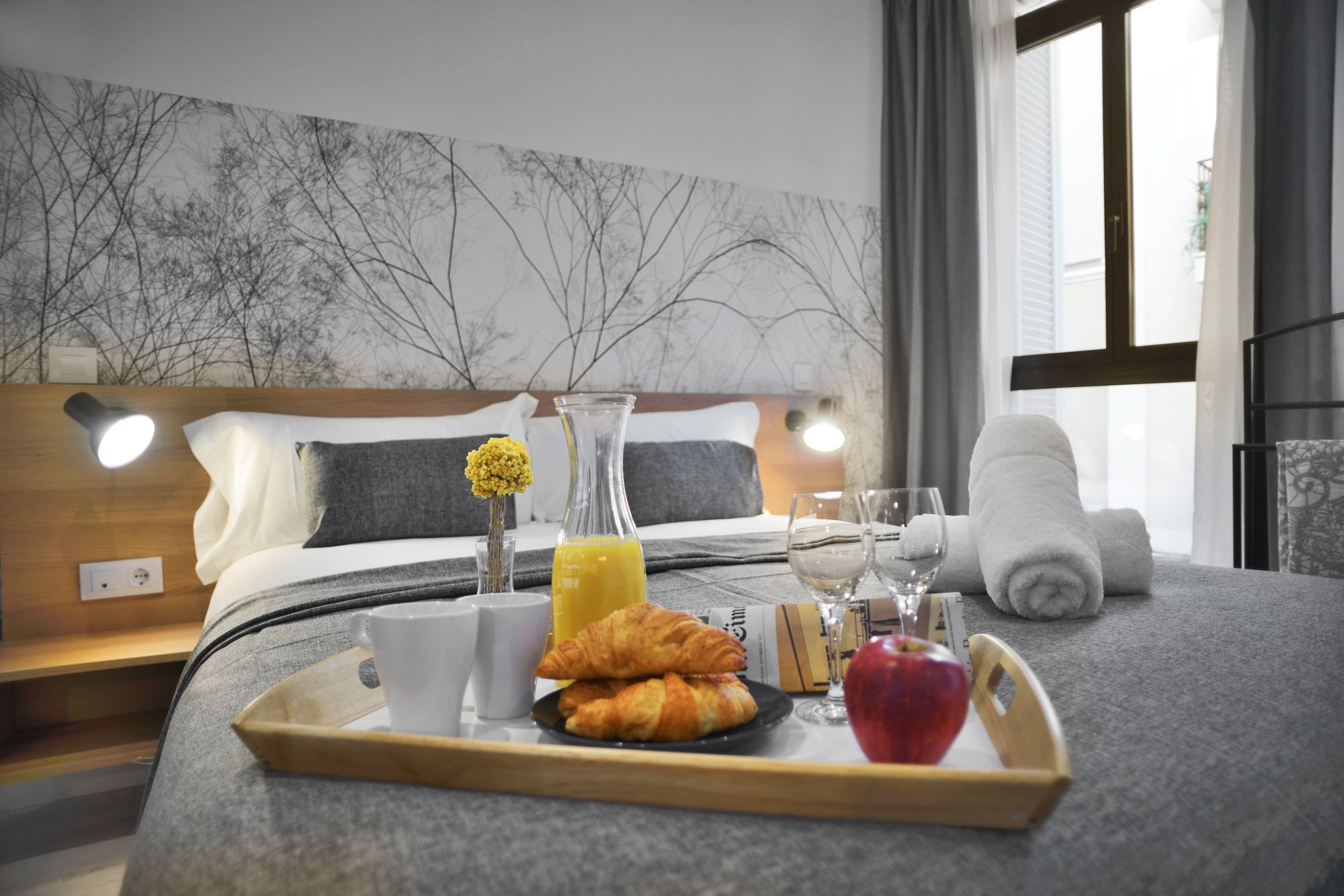 Фото Aspasios Atocha Apartments