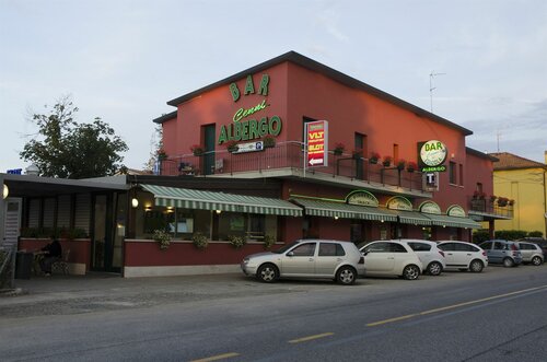 Внешний вид отеля Albergo Cenni в Равенне, фото 2