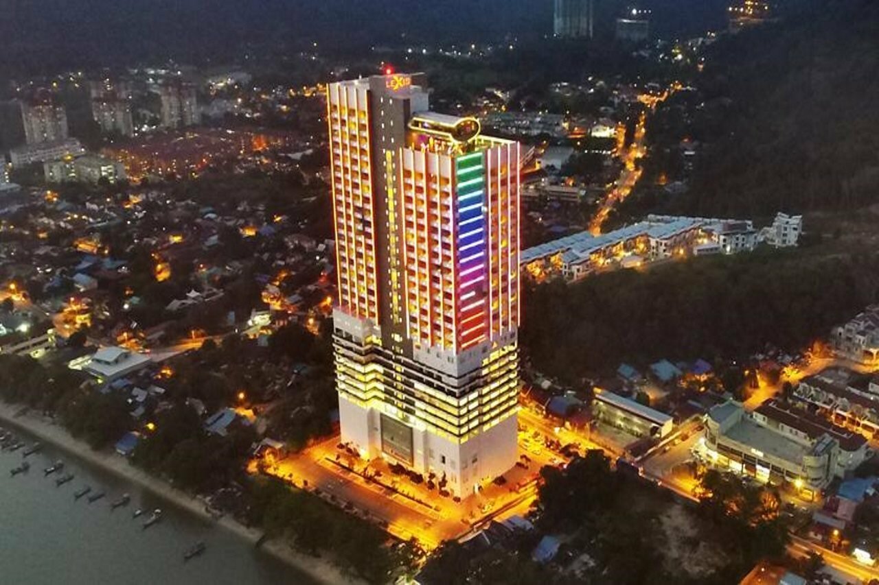 Фото Lexis Suites Penang