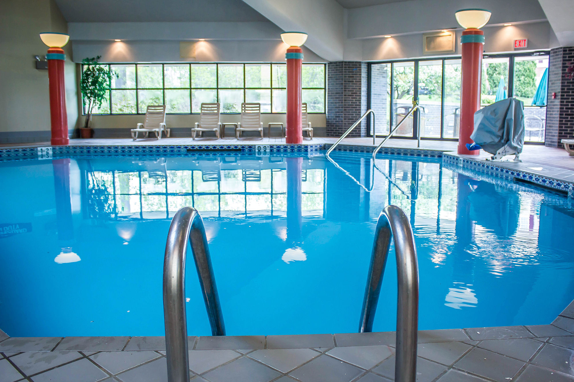 Фото Country Inn & Suites by Radisson Erie