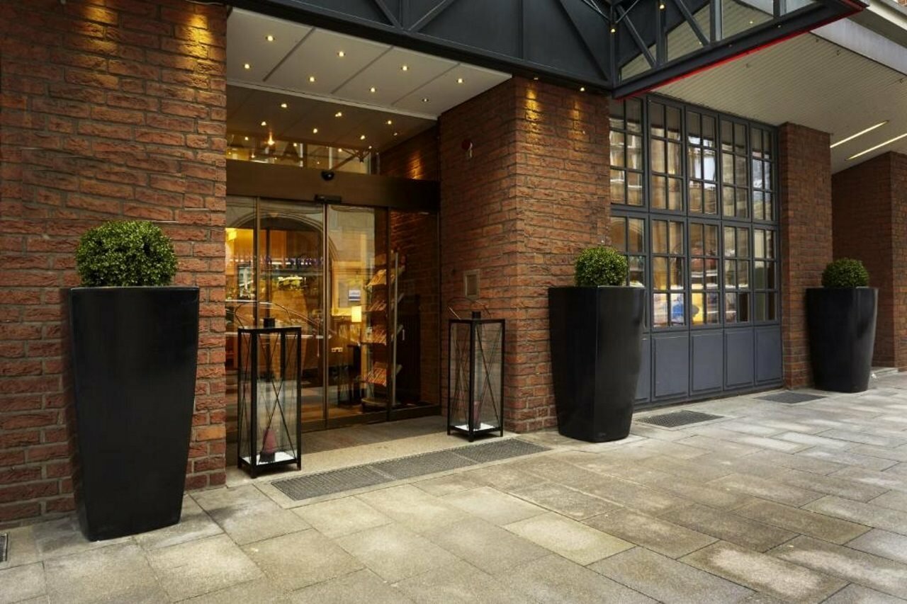 Фото H+ Hotel Bremen