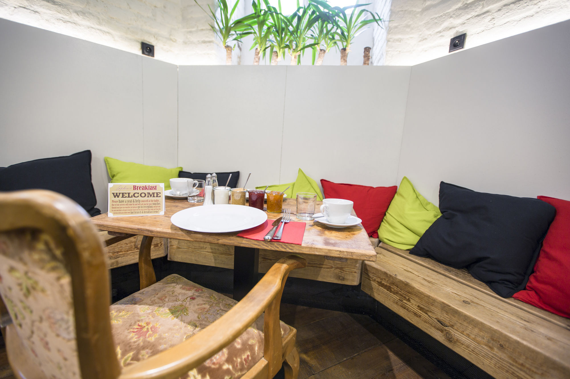 Фото Miss Sophie's New Town