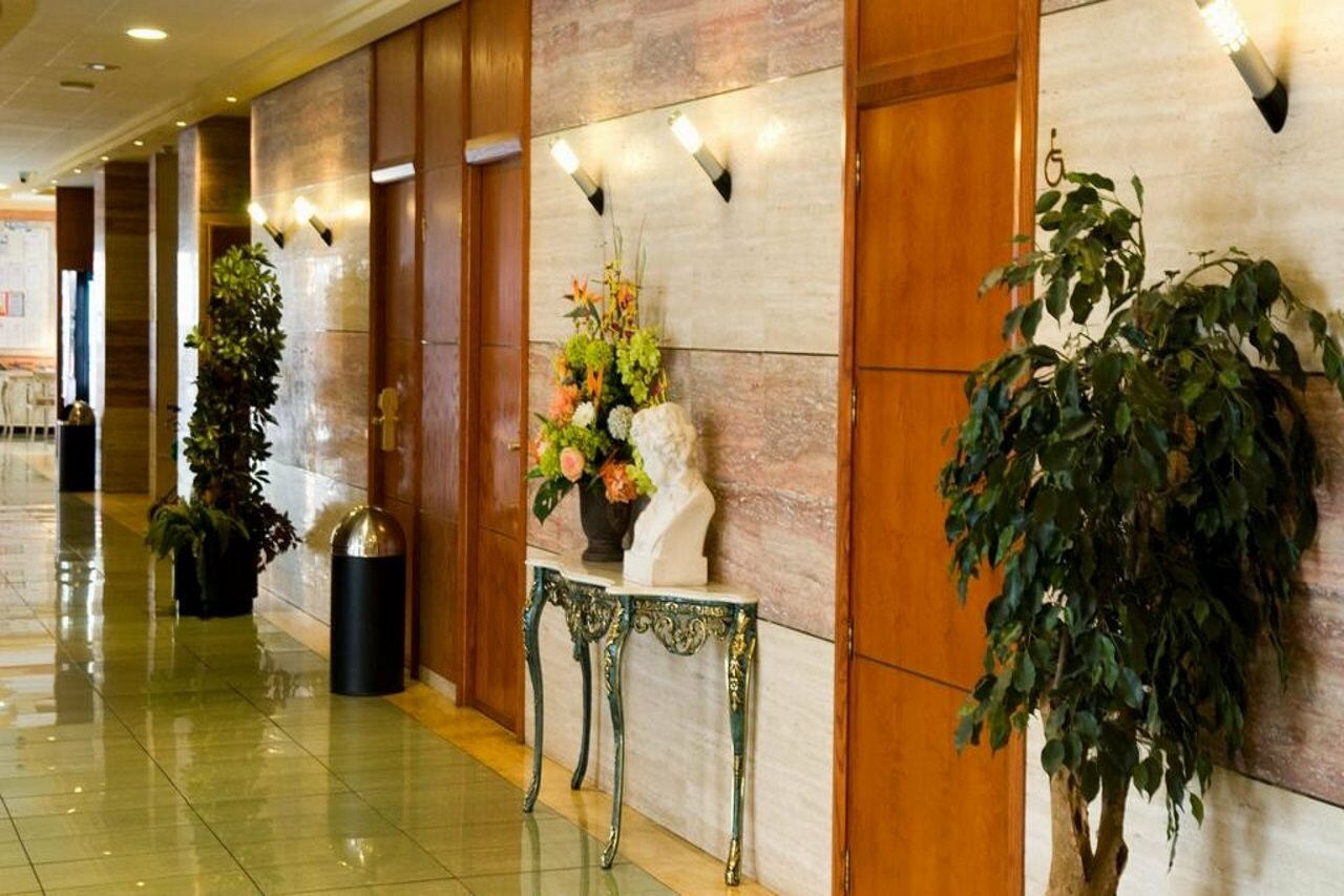 Фото Hotel Helios Lloret de Mar