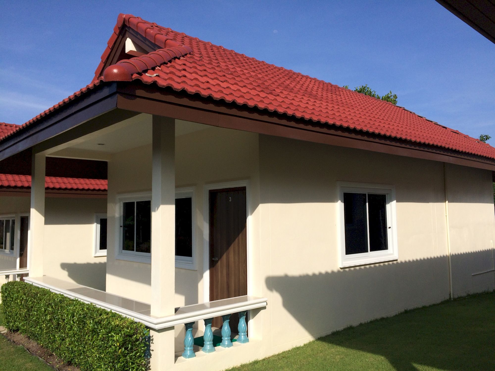 Фото Phuket Airport Villa