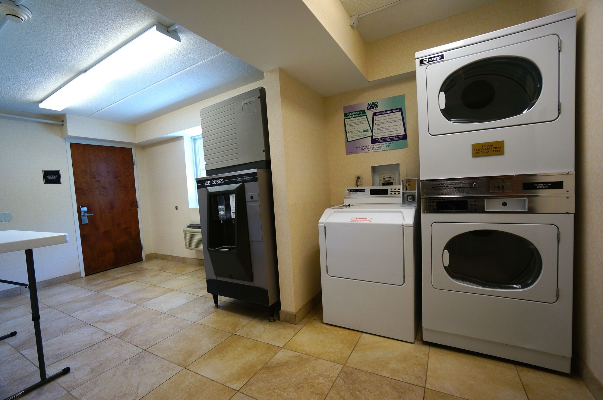 Фото Quality Inn & Suites Evergreen Hotel