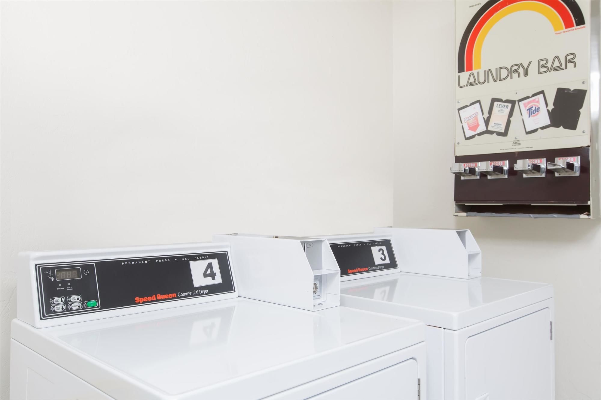 Фото Super 8 by Wyndham Ketchikan