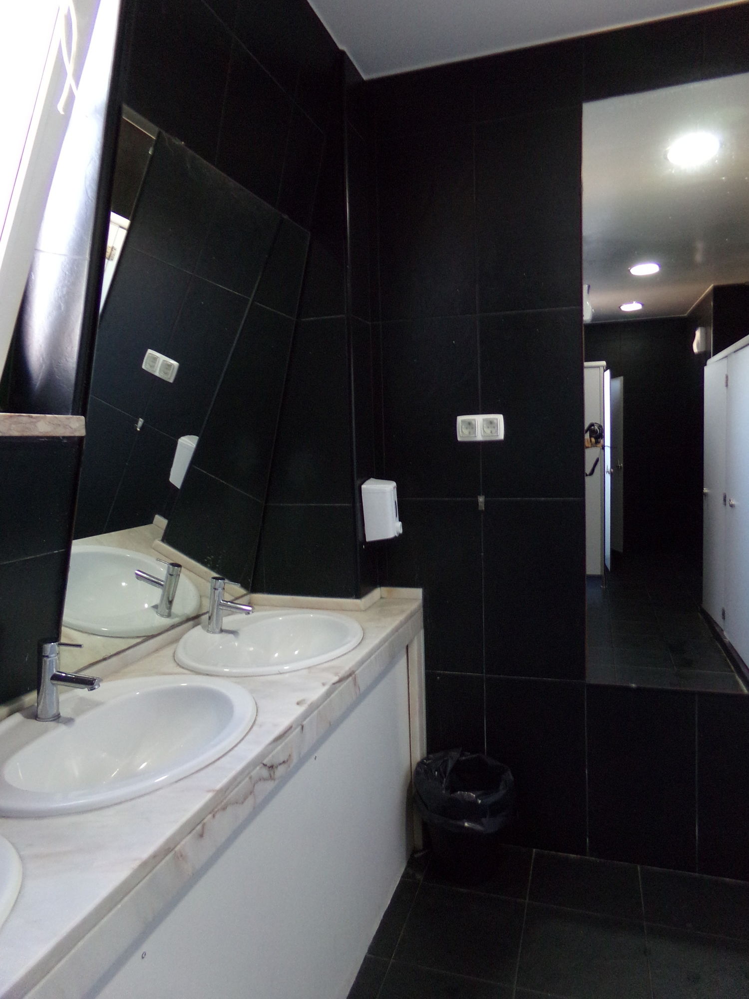 Фото Lisb'on Hostel