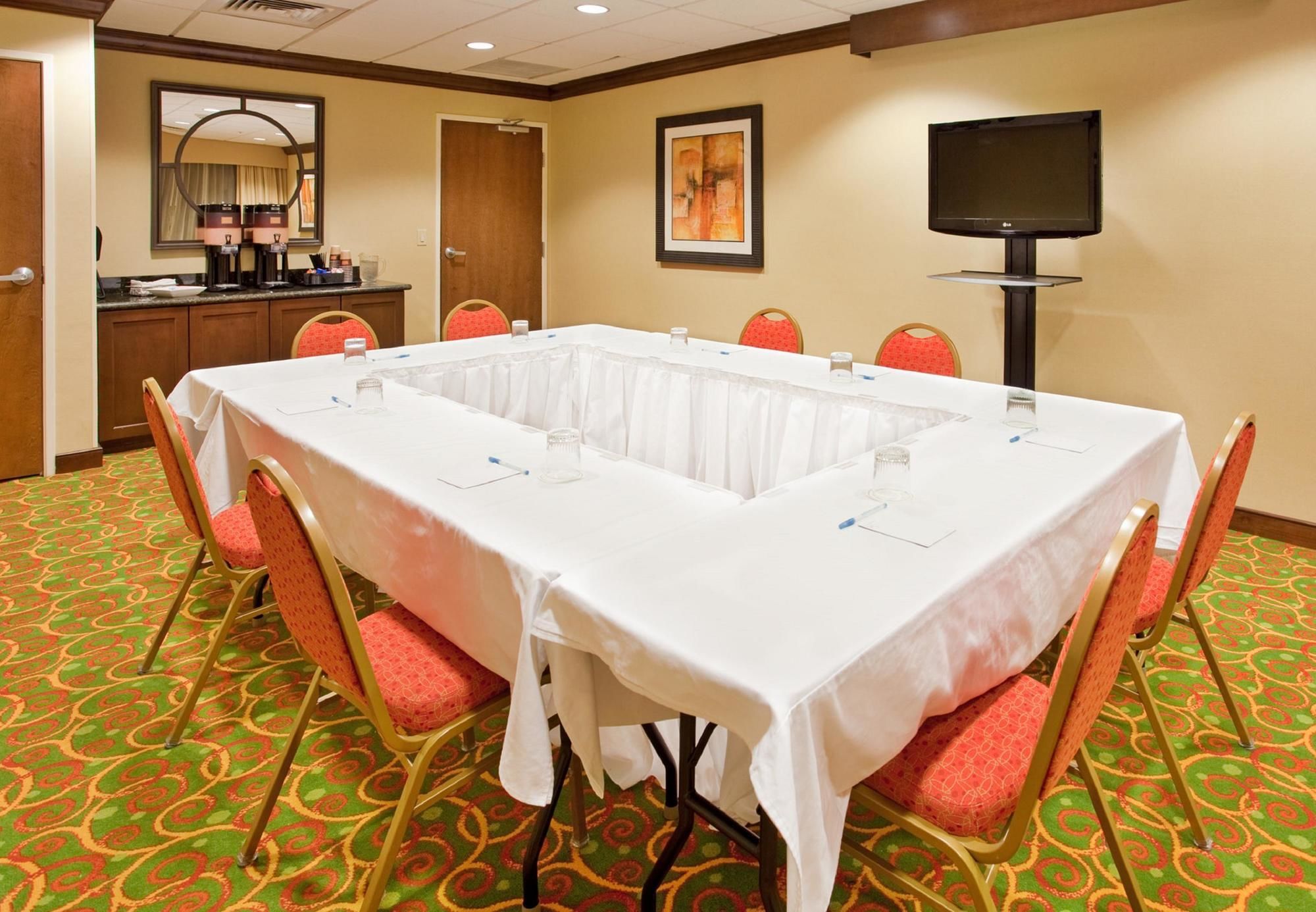 Фото SpringHill Suites Tempe at Arizona Mills Mall