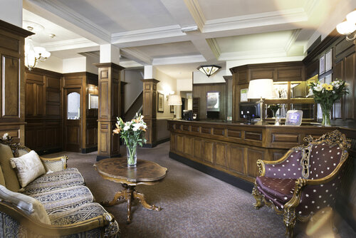 Гостиница The Imperial Crown Hotel в Галифаксе