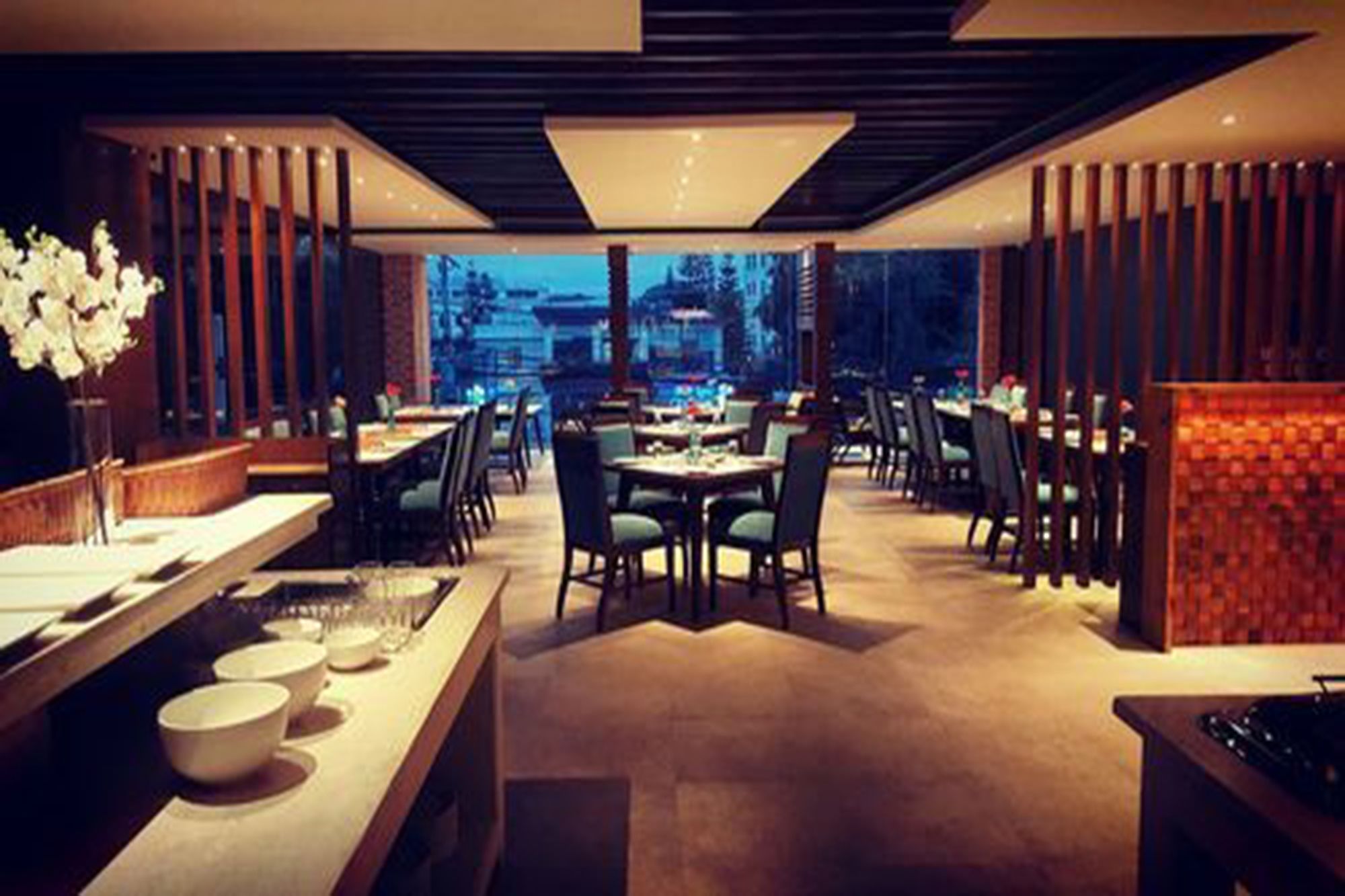 Фото Hotel Ambassador by Ace Hotels