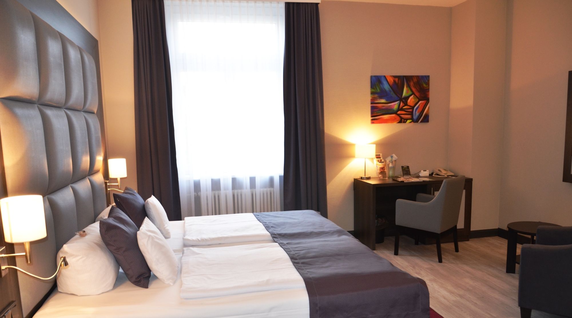 Фото Hotel Chemnitzer Hof