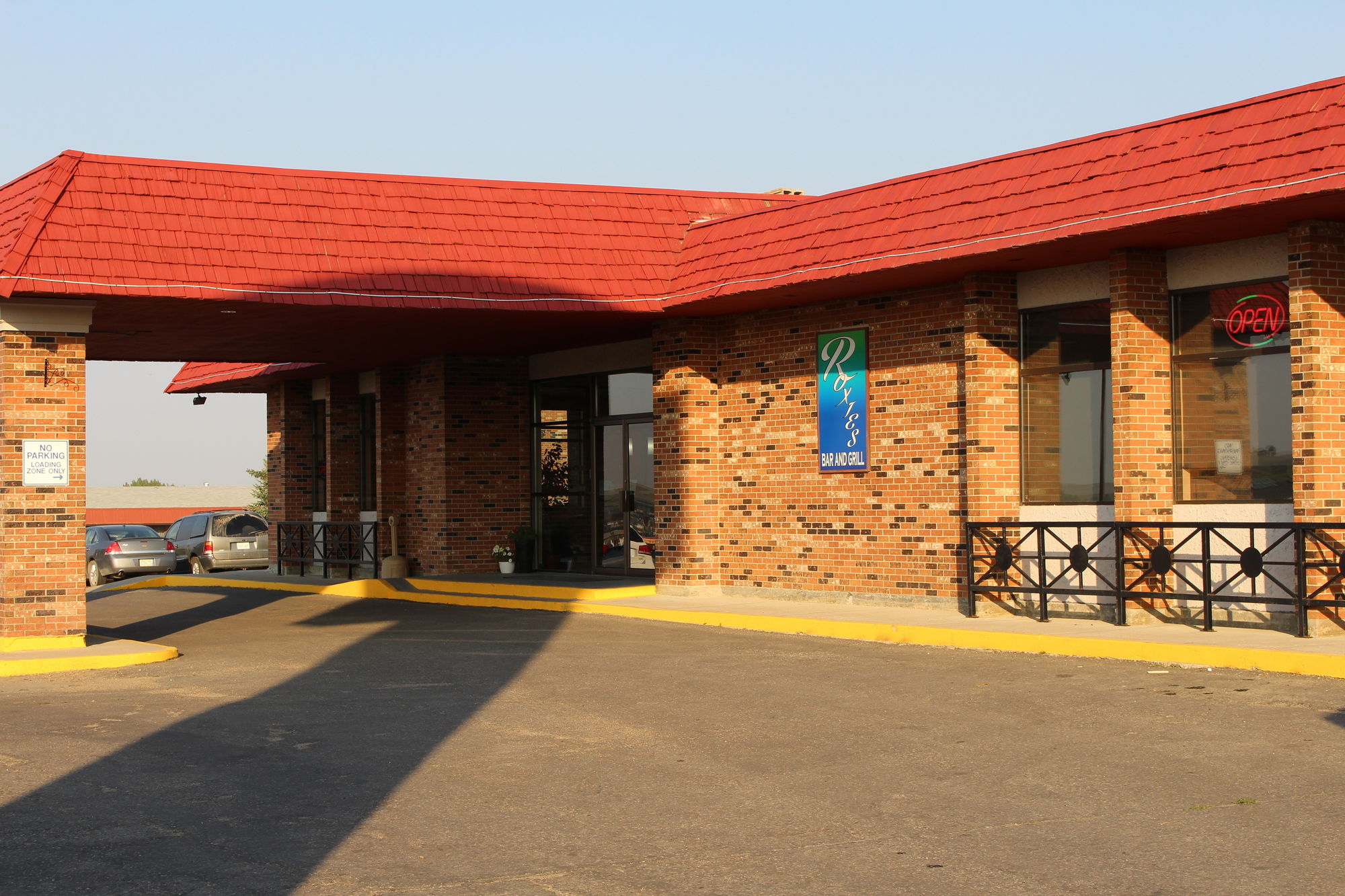 Фото Travelodge by Wyndham Swift Current