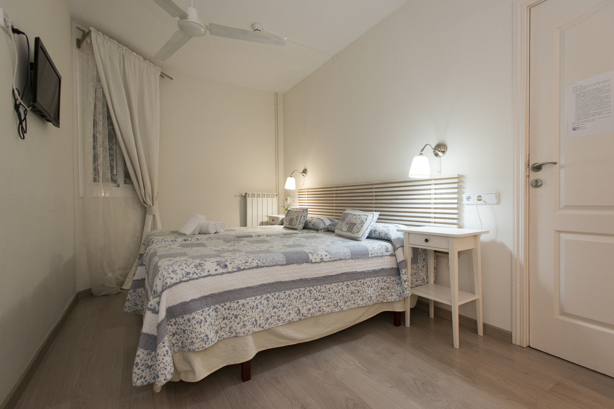 Фото Blanc GuestHouse